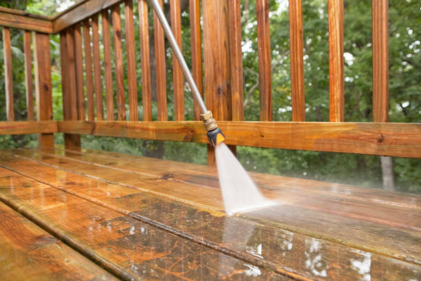 Best Pool Deck Cleaning  in Kearny, NJ