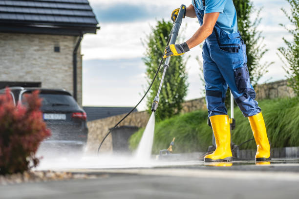 Best Playground Equipment Cleaning  in Kearny, NJ